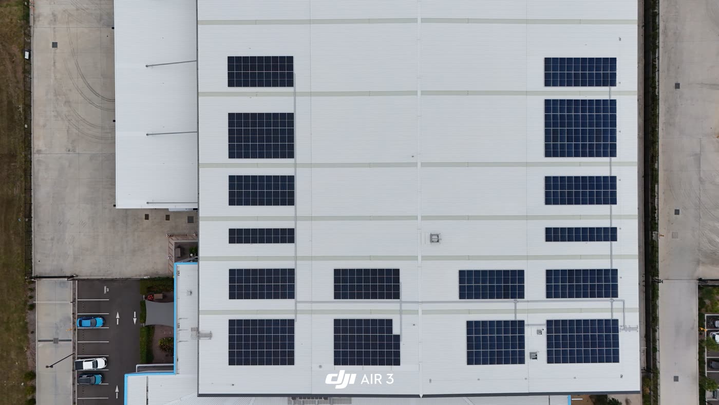 Garmin 200kW warehouse solar